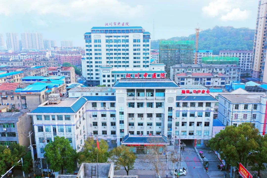 汉川市口腔医院收费标准，高人气口碑医院/相关问答/案例