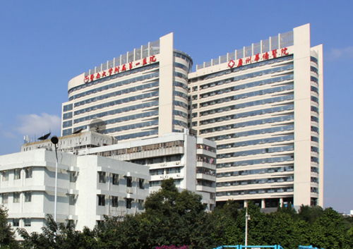 广州华侨医院整形科口碑怎么样？眼袋吸脂手术价格高吗？医生评价如何？