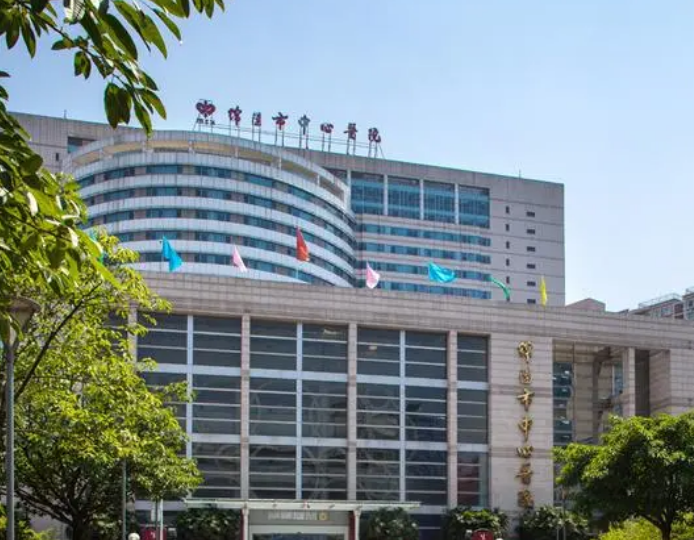 绵阳中心医院医学美容科好不好？隆鼻技术怎么样？术后恢复如何？