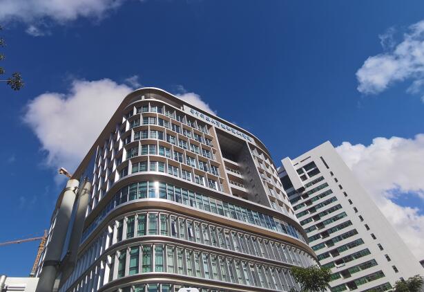 华中科技大学协和深圳医院1.jpg