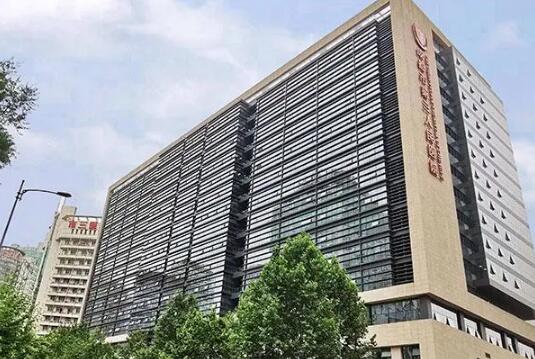 成都市第三人民医院医学美容科假体隆鼻怎么样？医生实力/口碑反馈