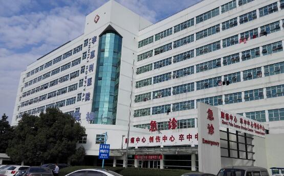 宁波市医疗中心李惠利医院医疗美容外科能做假体隆胸手术吗？案例反馈/价格表参考