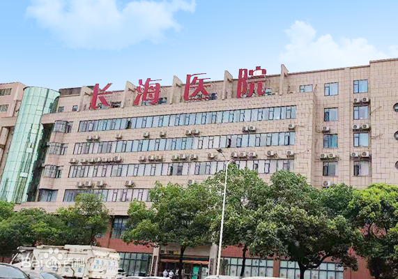 长沙长海医院植发科怎么样?发际线种植案例效果做完自信多了