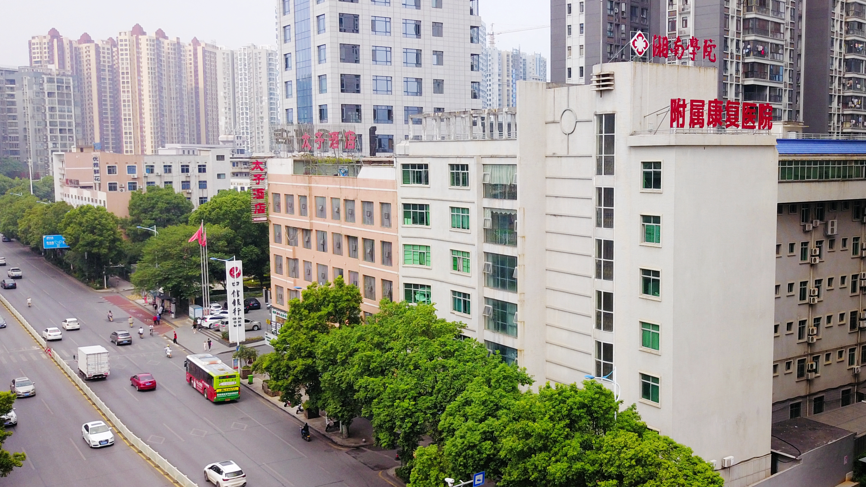 湘南学院附属医院整形科收费，医院技术水平和简介解析