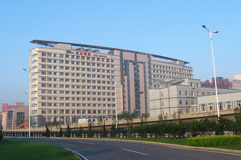 泰达医院隆鼻多少钱？2024价格表参考
