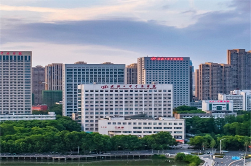 武汉权威的双眼皮医院哪家更好？几家公立邀请大家了解