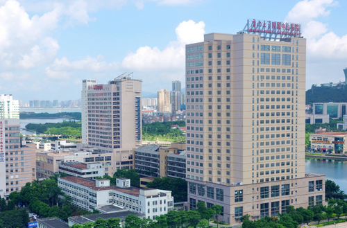厦门大学附属中山医院整形科人气怎么样？热玛吉收费高吗？术后恢复效果好吗？