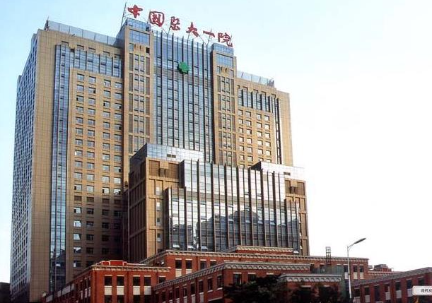 沈阳医大一院整形科隆鼻怎么样?硅胶隆鼻真实案例效果展示