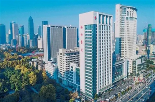 武汉排名前十的口腔医院一览表，公立与私立都是靠谱的