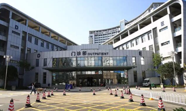 昆明市第一人民医院甘美医院整形美容科隆鼻评价好吗?真实案例及点评