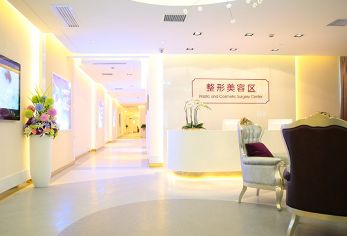 长沙美莱和艺星哪个做超声炮技术更好？医生技术水平和简介解析！