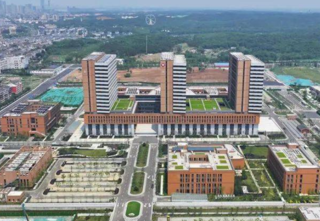 宜兴市人民医院美容整形科如何？点开了解隆鼻手术案例效果+医院基本信息