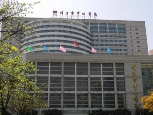 绵阳中心医院整形外科室做鼻子好吗？隆鼻感受:自然秀气鼻做完直呼真香