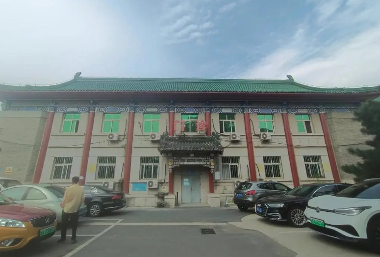 北京八大处整形医院医生有哪些？整形医生信息附带眼部整形价格表