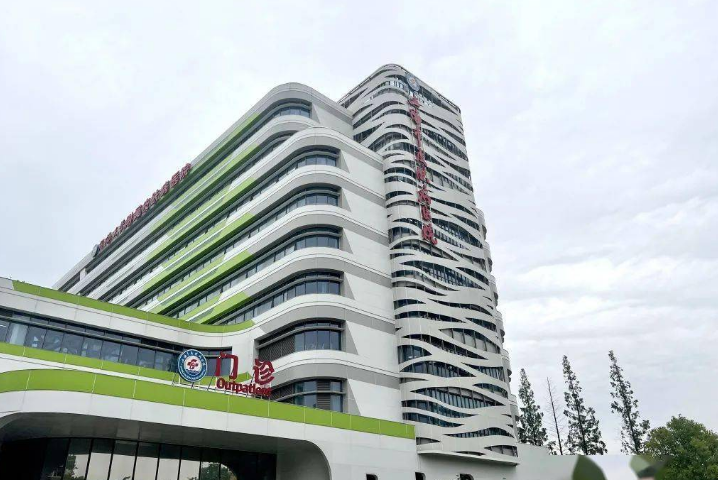 上海市皮肤病医院医学美容科医生有哪些？医院实力大咖嫩肤信息更新2024