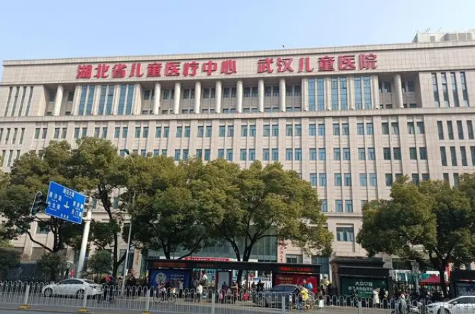 武汉市儿童医院口腔科医生有哪些？真人矫正案例\专业技术介绍！
