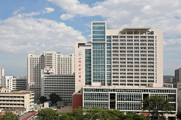 汕头大学医学院第一附属医院整形美容外科医生有哪些？吸脂医生详情、2024价格表及案例曝光