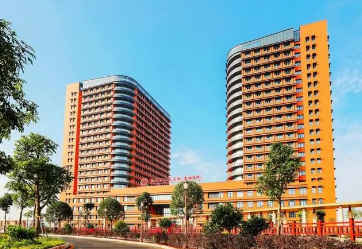梅州市人民医院烧伤整形科医生有哪些？个人资料、擅长隆鼻项目揭秘！