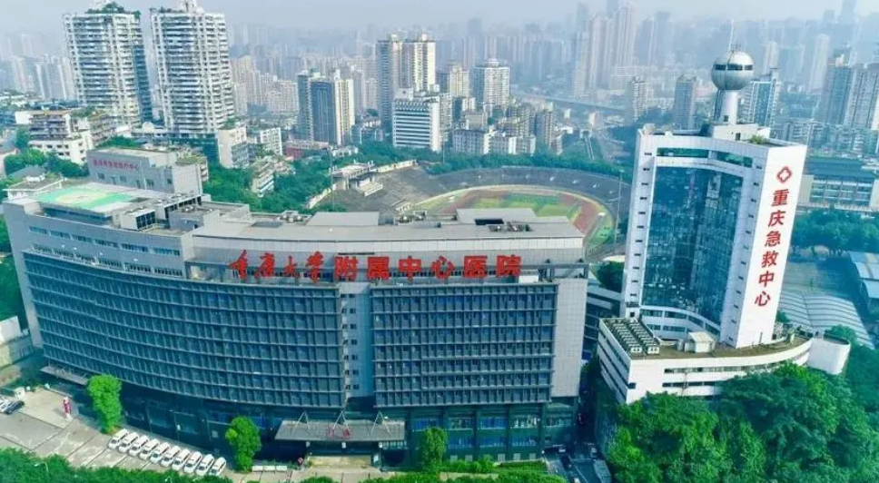 重庆急救中心整形科医生有哪些？案例反馈来袭，吸脂技术优势揭秘！