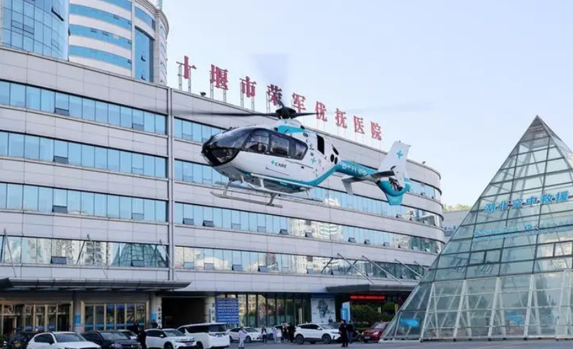 十堰市人民医院烧伤整形美容科医生有哪些？坐诊医院、隆鼻案例对比请查收！
