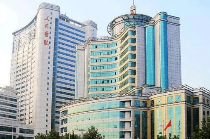湖北省人民医院整形科医生有哪些？热门双眼皮医生特长分析，等你来选~