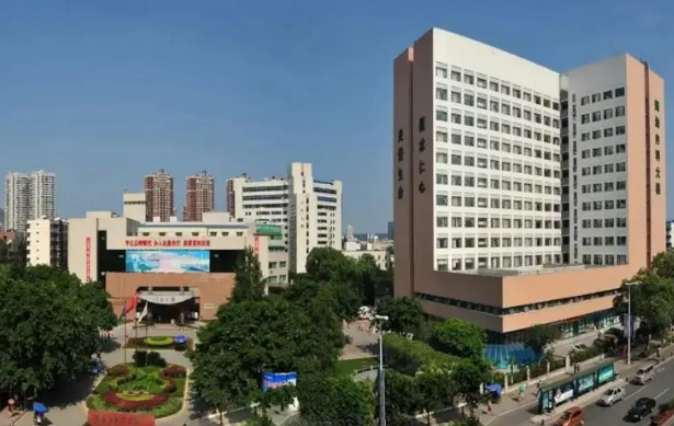 德阳市人民医院烧伤口腔科医生有哪些？牙齿矫正医生简介|擅长项目|价格表