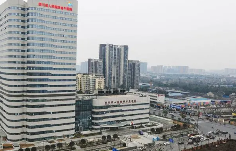 成都市金牛区人民医院口腔科医生有哪些？医生信息+牙齿矫正收费价目表