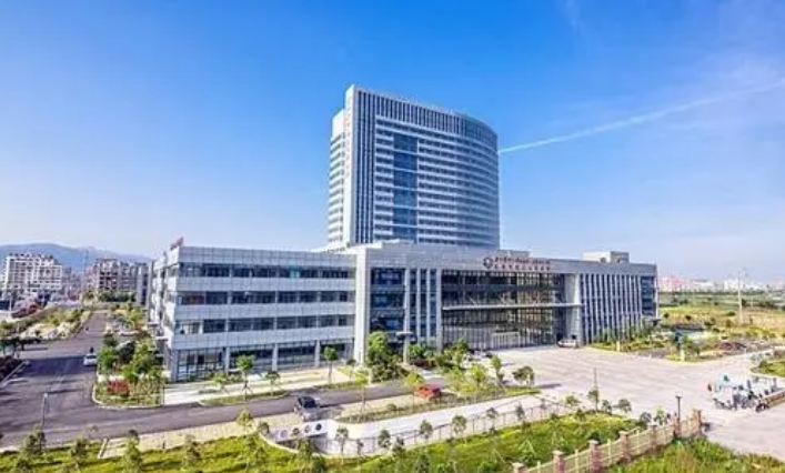 温州医学院附属第一医院烧伤口腔科医生有哪些？医生简介/口腔全新体验案例上线/在线获取!