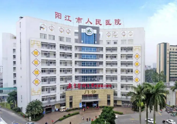 阳江人民医院美容整形科好不好？医院热门隆鼻技术分享+最新医生推荐