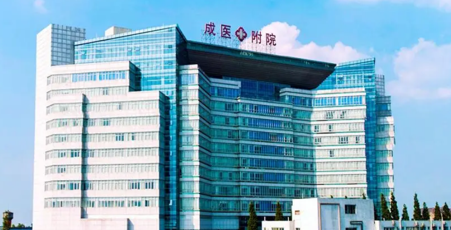 成都医学院第一附属医院整形科医生有哪些？吸脂口碑不错的实力专家技术点评