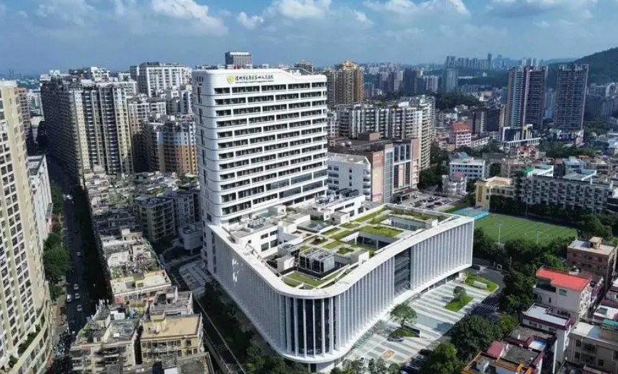 深圳市第四人民医院整形科医生有哪些？吸脂医生全新资料/特长项目、口碑分享！