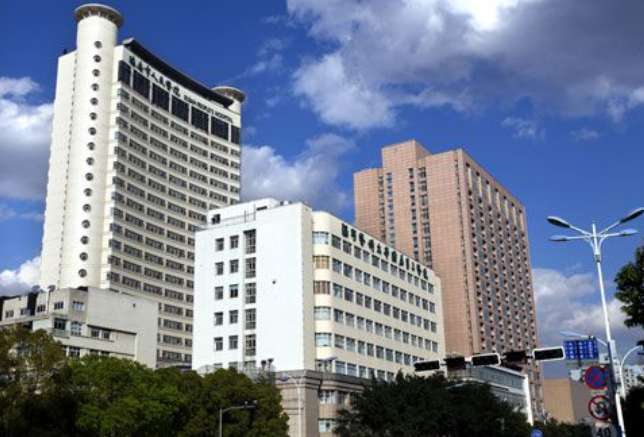 温州医学院附属第三医院医疗美容科医生有哪些？眼部医生技术水平简介解析！