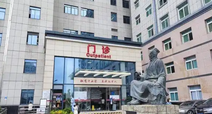 杭州市中医院整形美容科医生有哪些？眼部医院实力大咖信息更新2024