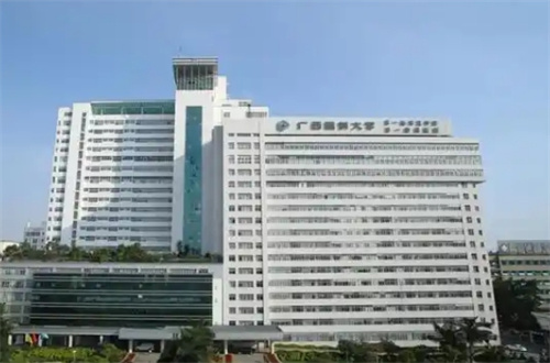南宁假体隆胸哪家医院好？精选了5家，可以收藏