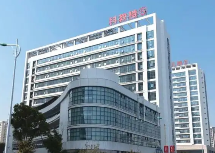 张家港市第一人民医院烧伤美容整形科医生有哪些？详细资料、双眼皮口碑点评等揭秘！