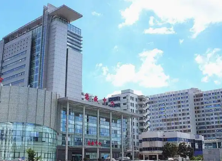 苏州附二院整形美容科医生有哪些？隆鼻案例反馈来袭，技术优势揭秘！