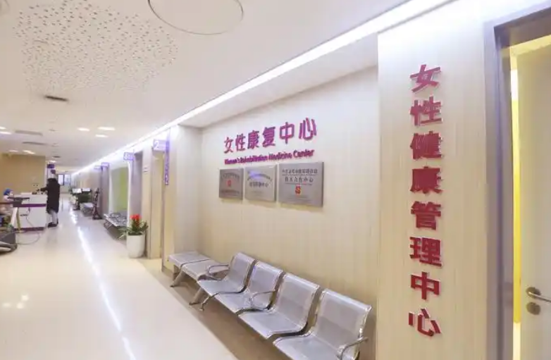 江苏省妇幼保健中心整形美容科医生有哪些？个人简介&隆鼻技术优势&坐诊医院介绍