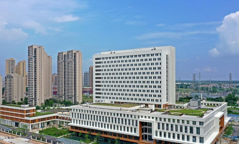 武汉市第四医院整形美容外科医生有哪些？详细资料、双眼皮口碑点评等揭秘！