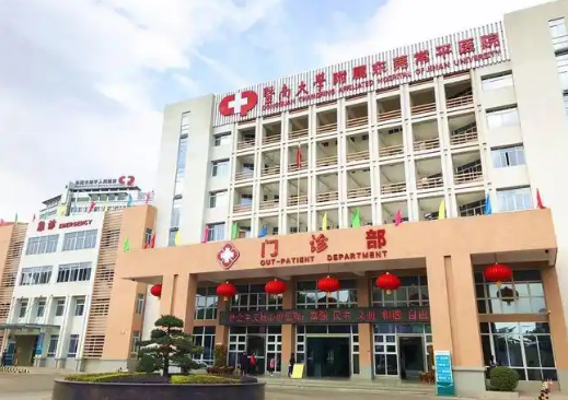 东莞市常平医院整形科医生有哪些？隆鼻医生技术水平和简介解析！
