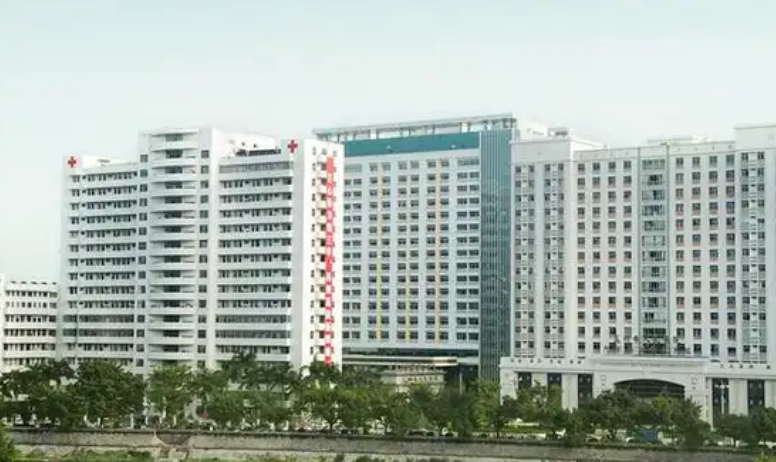 高州市人民医院整形外科医生有哪些？热门隆鼻医生特长分析，等你来选~