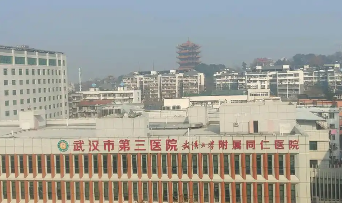 武汉市第三医院整形科医生有哪些？隆胸口碑反馈+术后小贴士，必备~