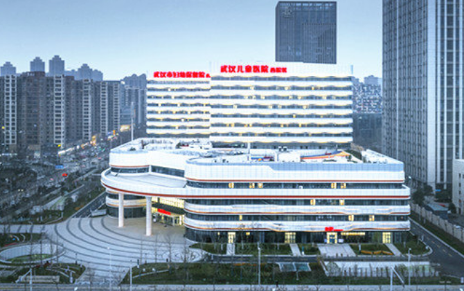 武汉市儿童医院整形科医生有哪些？医生简介|擅长项目|隆鼻价格表