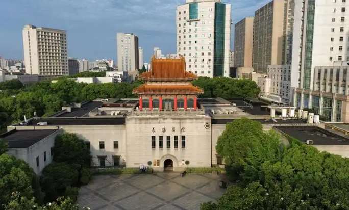 上海长海医院整形外科医生有哪些？吸脂医生全新资料/特长项目、口碑分享！