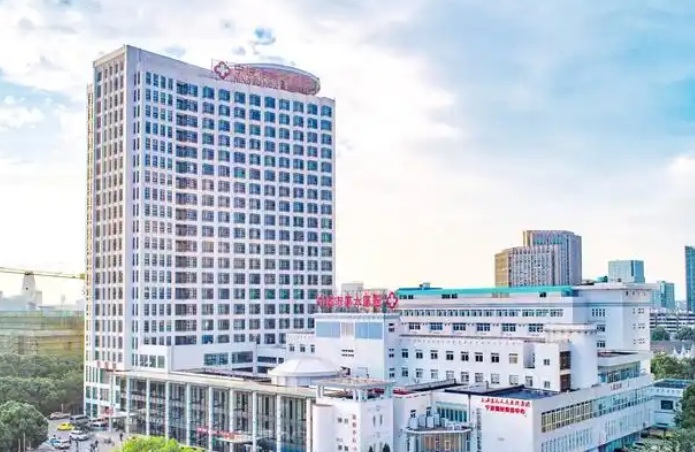 宁波市第六医院整复外科医生有哪些？隆鼻技术口碑点评、经典案例品鉴