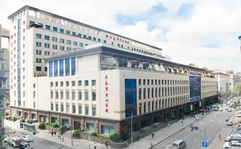 长春市中心医院整形外科医生有哪些？隆胸口碑反馈+术后小贴士，必备~