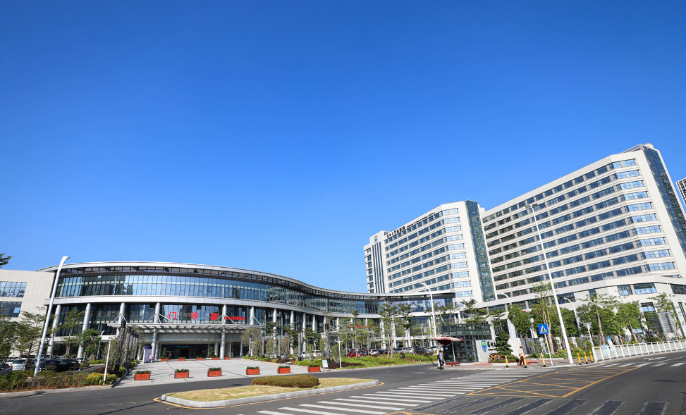 深圳大学总医院整形美容科医生有哪些？个人资料简介-专业隆鼻技术曝光