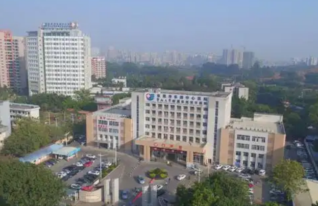 东莞市常平医院整形科医生有哪些？技术点评、隆胸案例以及医生简介奉上！