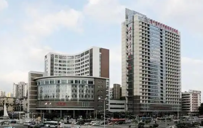 广东医科大学附属第二医院整形科医生有哪些？吸脂医生全新资料/特长项目、口碑分享！