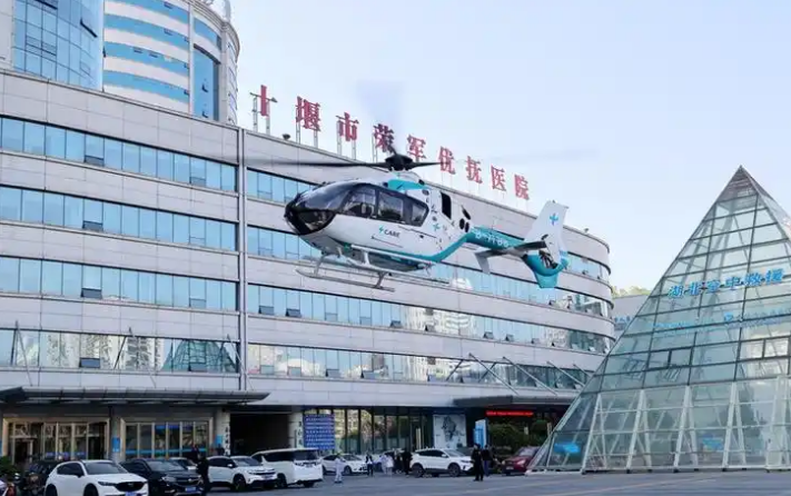 十堰市人民医院烧伤整形美容科医生有哪些？吸脂坐诊医院、案例对比请查收！