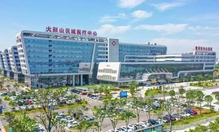 黄冈市中心医院美容整形科医生有哪些？详细资料、眼部口碑点评等揭秘！